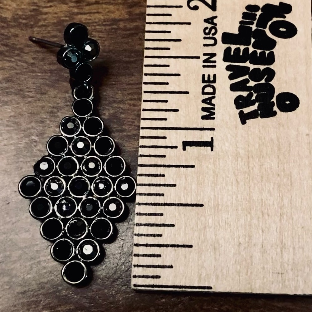 Earrings black and Silver tone  Geometric with Intricate Detail